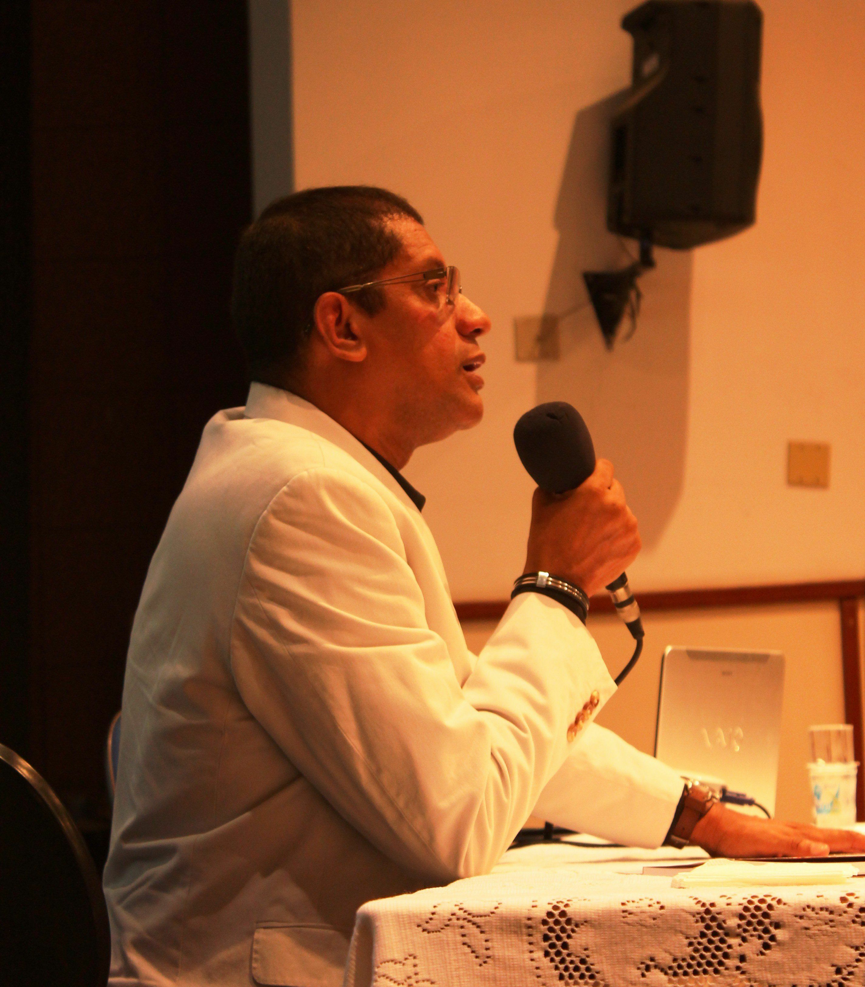 Prof. Dr. João Bosco Ladislau de Andrade